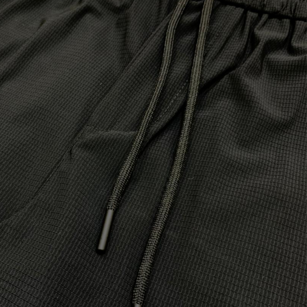 Undr Armr Premium Box Texture Trouser